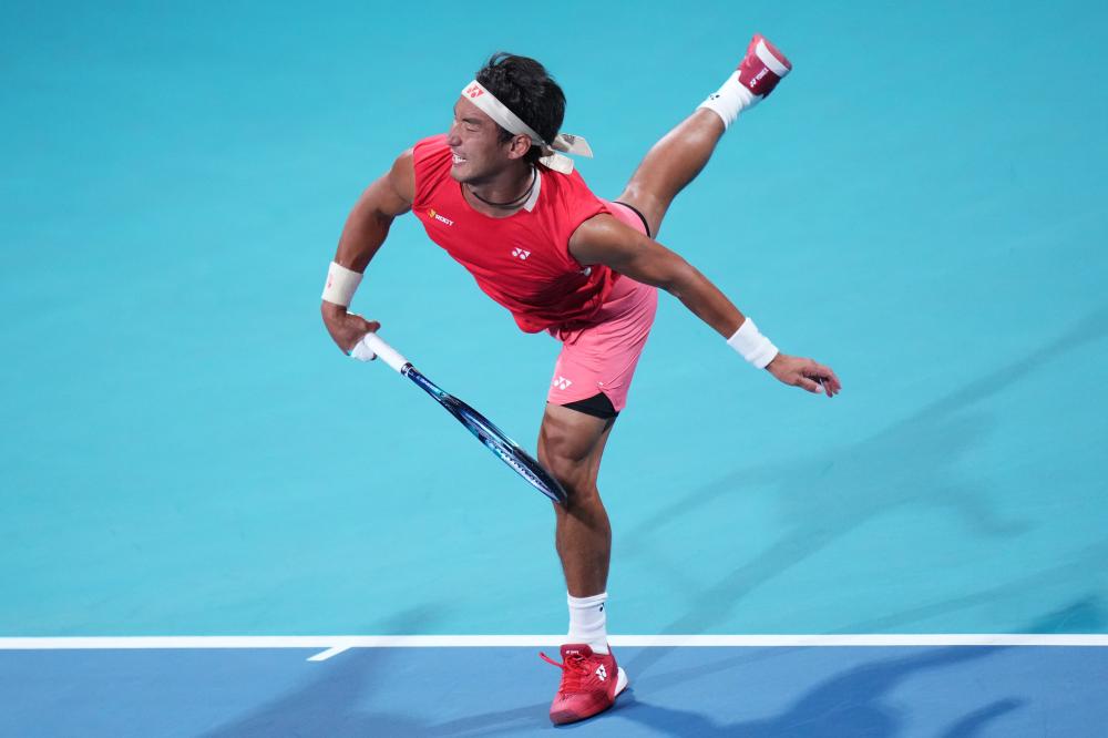 這位首次登 這位首次登