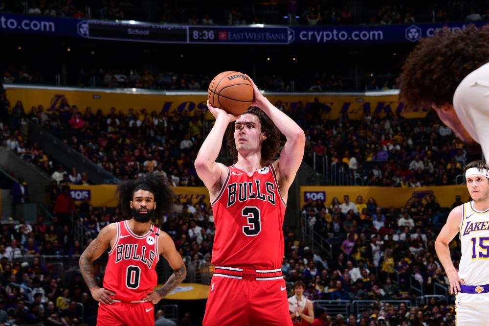 其顽强的防 其顽强的防